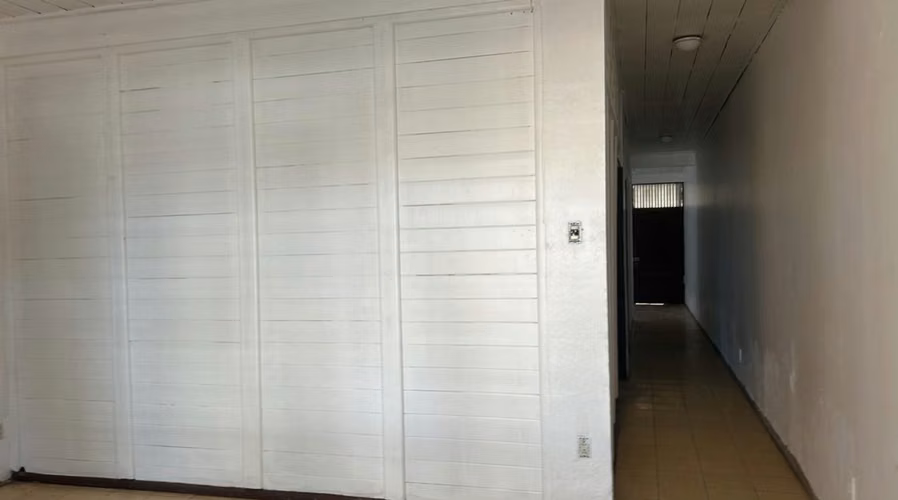 Venta de propiedad con dos casas en Puntarenas Centro!