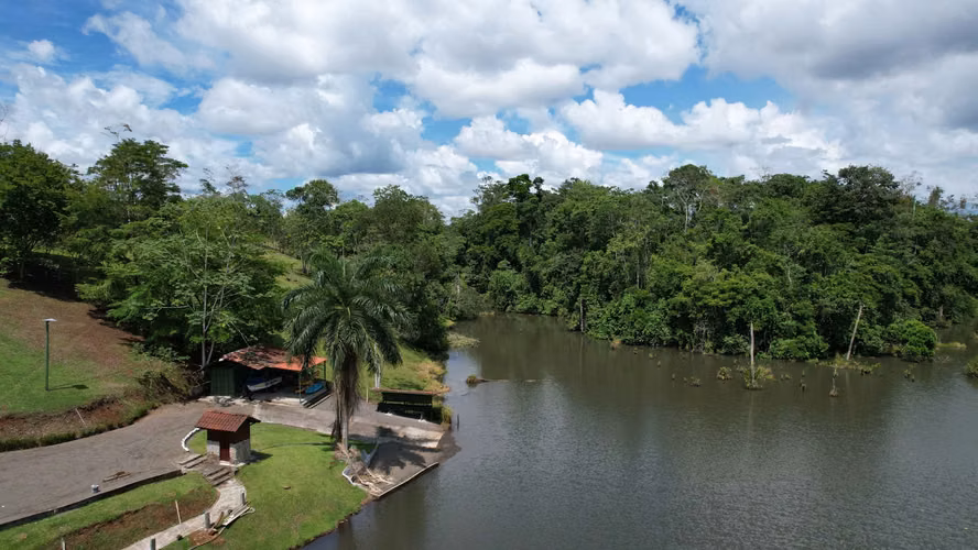 Lote de lujo - comunidad cerrada en San Carlos - Imagen 16