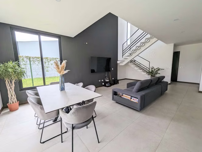 MODERNA CASA EN CONDOMINIO Heredia Ulloa Barreal - Imagen 4