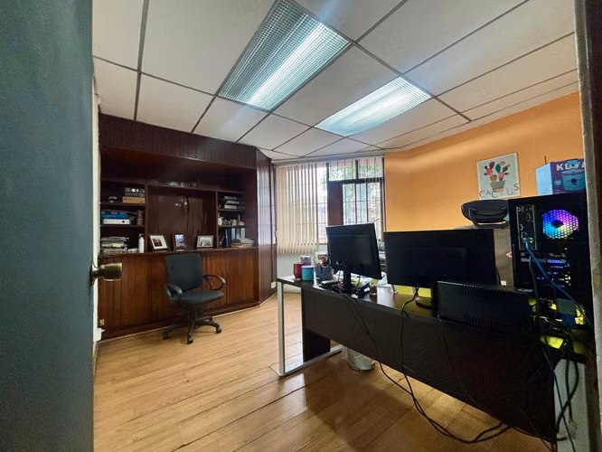 VIVIR/TRABAJAR OFFICINA/CONDO/ BARRIO AMON - Imagen 7