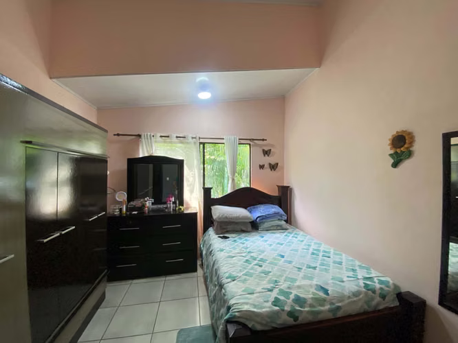 Hermosa Casa en Condominio Orotina - Imagen 13