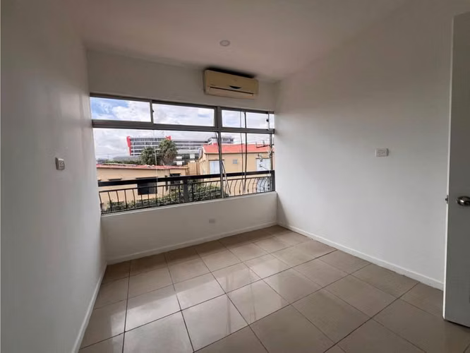 Alquiler de habitaciones amuebladas, Barrio Dent. Incluyen TODOS LOS SERVICIOS