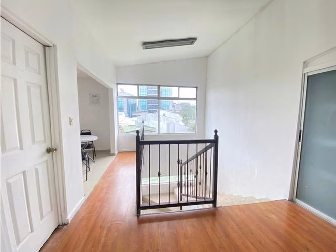 Alquiler de habitaciones amuebladas, Barrio Dent. Incluyen TODOS LOS SERVICIOS