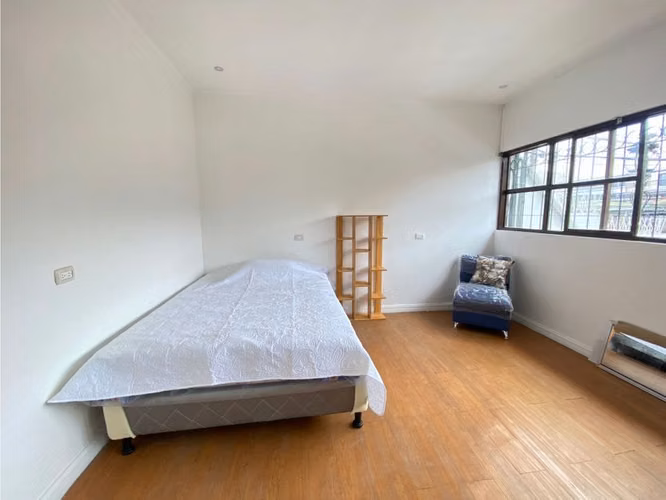 Alquiler de habitaciones amuebladas, Barrio Dent. Incluyen TODOS LOS SERVICIOS