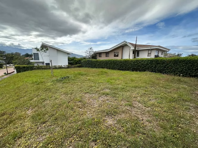 VENTA de Lote de 480m2 en La Cañada Alajuela - Imagen 3