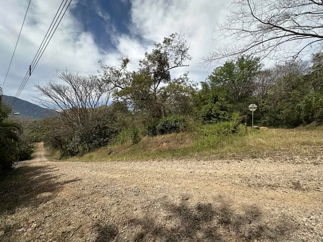 VENTA Lote de 5632m2 en Turrubares - Imagen 17