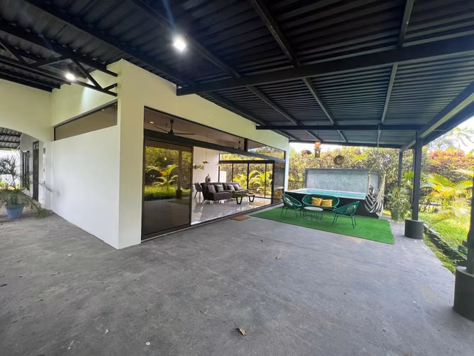 Venta de Lujosa Casa en Uvita. ID 39963 - Imagen 2