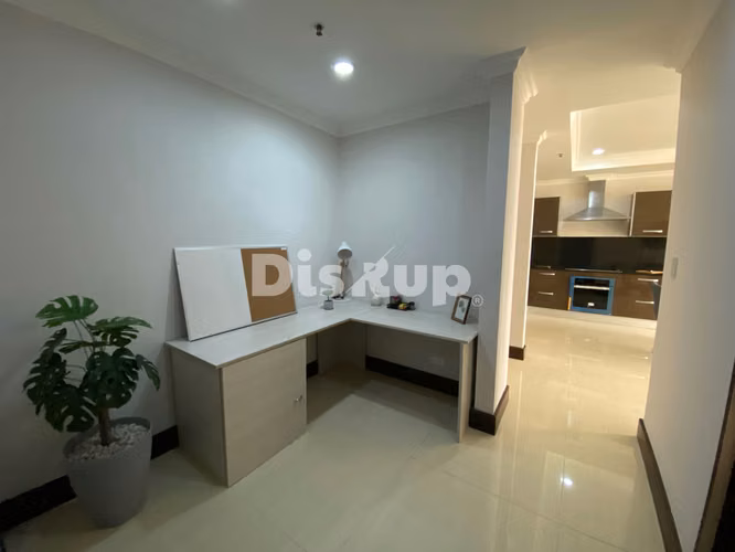 Venta de Apartamento de 2 hab. en condominio. San José, Sabana Sur