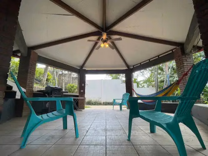 LA GARITA-Alajuela- Preciosa casa en venta en Urbanización Montisel