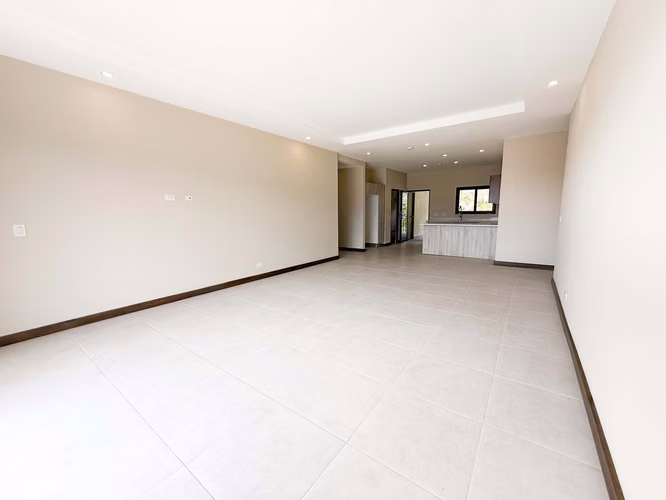 Venta de apartamento en El Alto de las Palomas, Santa Ana