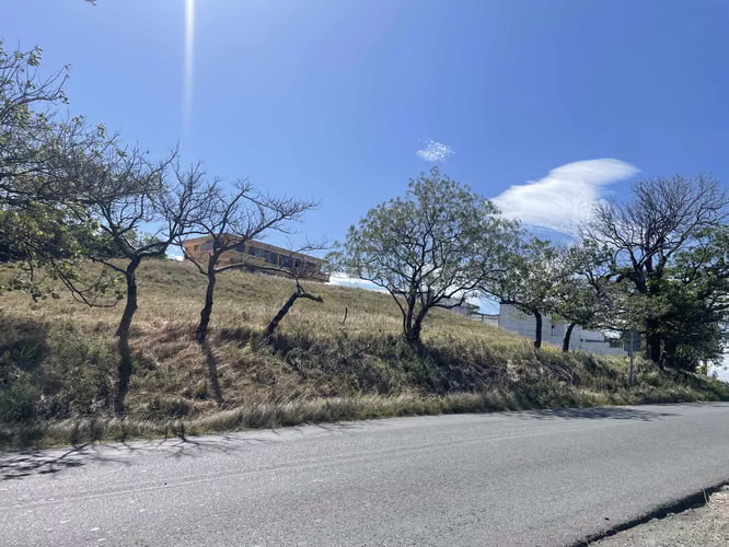 ESCAZÚ GUACHIPELIN NORTE LOTE EN VENTA DE USO MIXTO - Imagen 15