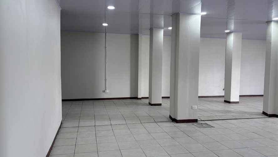 Se Alquila Local Comercial en el Centro de Moravia – ¡Ubicación Estratégica! 625 000 colones