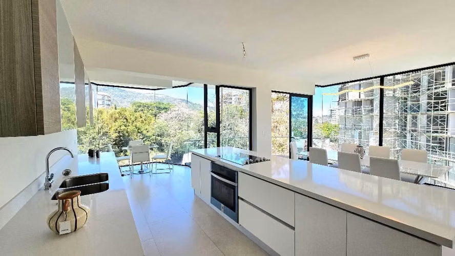 Alquiler de Apartamento en Escazú, 160m2. x el Country. - Imagen 5