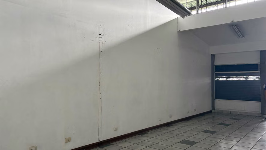 Locales Comerciales en Alquiler o Venta – Centro de Santo Domingo, Heredia - Imagen 4