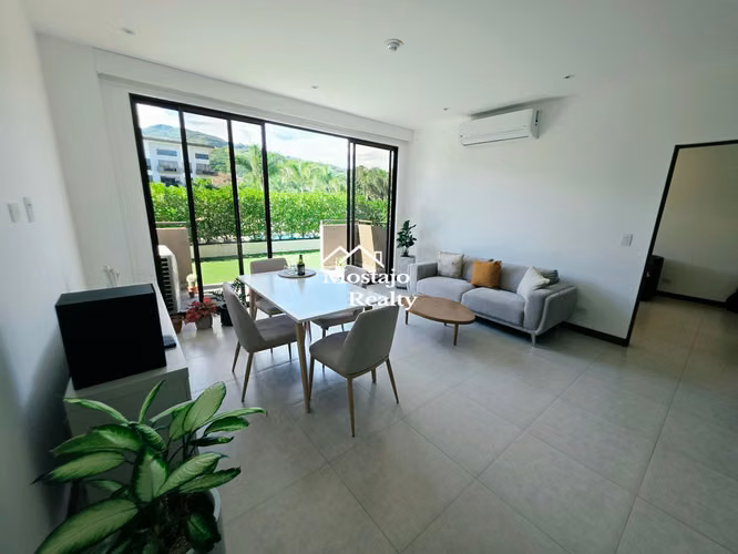 Alquiler de apartamento con jardin, Condominio Parques del Sol, Santa Ana - Imagen 3