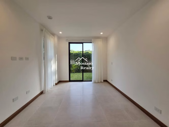 Alquiler de apartamento con jardin, Condominio Parques del Sol, Santa Ana - Imagen 7
