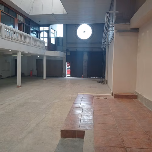 Oportunidad Única en el Corazón de Heredia! Edificio Comercial Versátil en Venta - Imagen 3