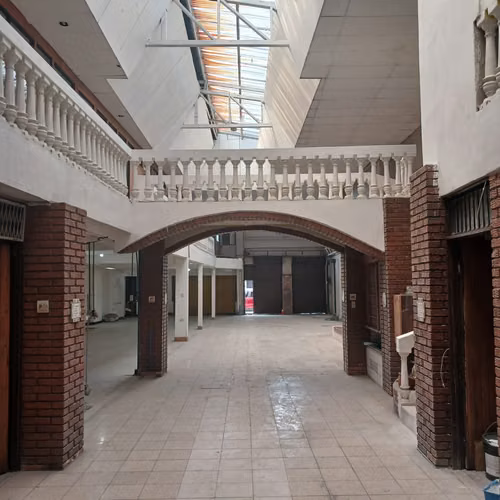 Oportunidad Única en el Corazón de Heredia! Edificio Comercial Versátil en Venta - Imagen 13