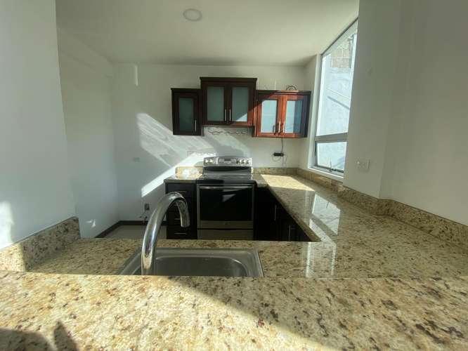 Curridabat. Apartamento en VENTA en Condominio en Ayarco Sur - Imagen 13