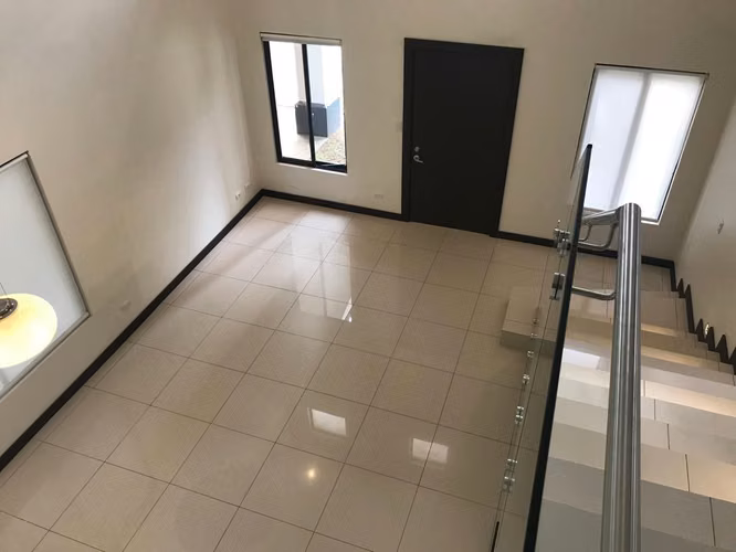 ALQUILER DE CASA EN EL CENTRO DE SANTA ANA - Imagen 12