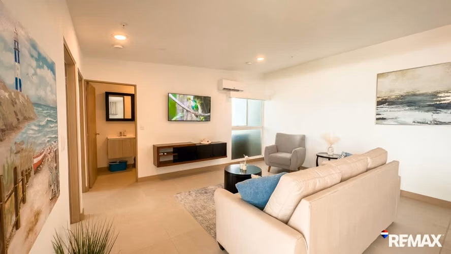 Venta de Condo-Serenidad al Atardecer: Condominio con Vista al Océano en Jaco Beach