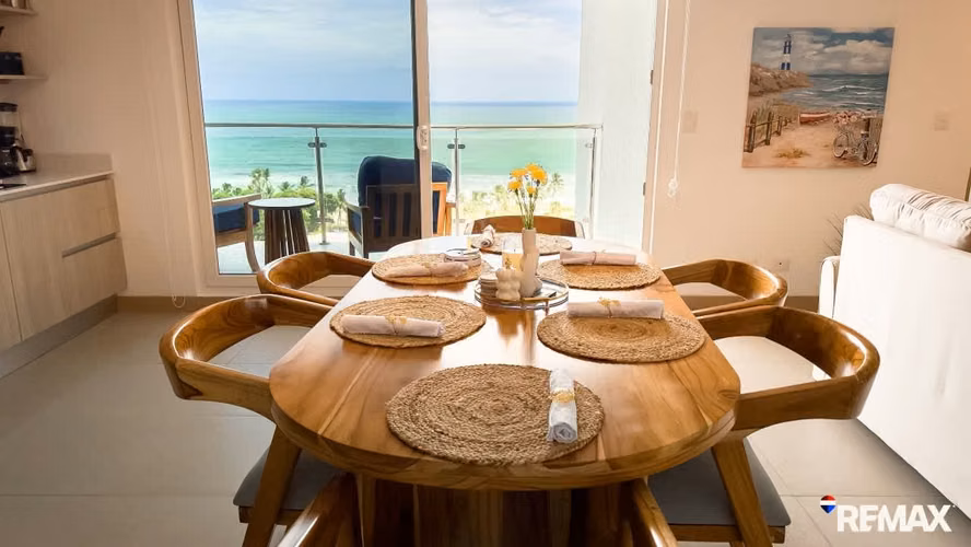 Venta de Condo-Serenidad al Atardecer: Condominio con Vista al Océano en Jaco Beach
