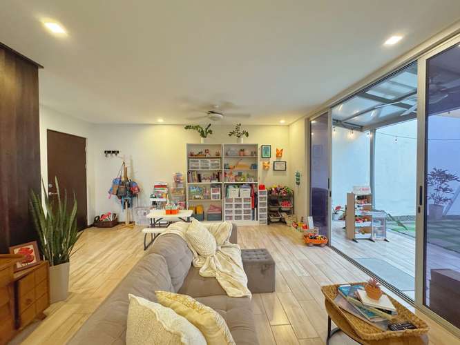 VENTA DE CASA EN CONDOMINIO EN SANTA ANA - Imagen 11