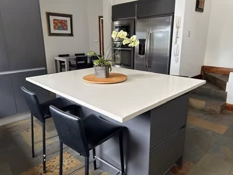  SE VENDE CASA – Pinares | CO-574 - Imagen 3