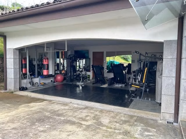  SE VENDE CASA – Pinares | CO-574 - Imagen 8