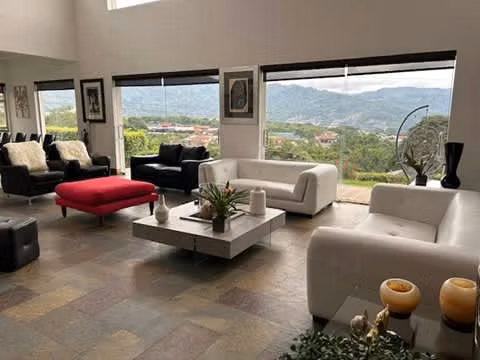  SE VENDE CASA – Pinares | CO-574 - Imagen 2