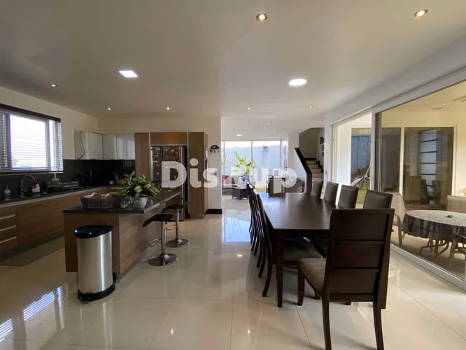 Venta de casa de 4 hab. en amplio terreno. San Rafael. Montes de Oca