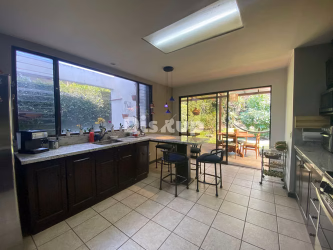 Venta de casa independiente de 3 hab. en urbanización en Santa Ana - Imagen 11