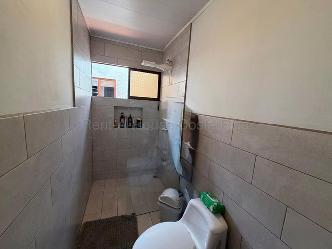 OPORTUNIDAD EN DESAMPARADOS! Venta de Casa con uso de suelo mixto. - Imagen 19