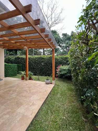 LUJOSA CASA EN ESCAZU - Imagen 4