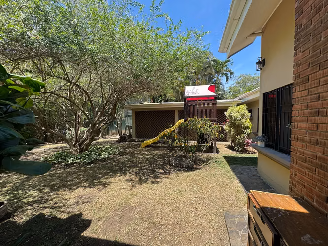 Casa en Venta Idependiente en Escazu - Imagen 7