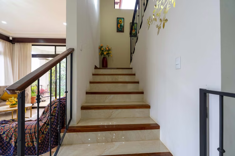 Casa Amueblada en Venta Grecia