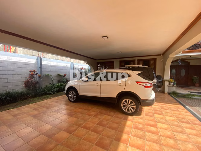 Venta de amplia casa de 5 hab. Residencial Altamonte, Curridabat - Imagen 20