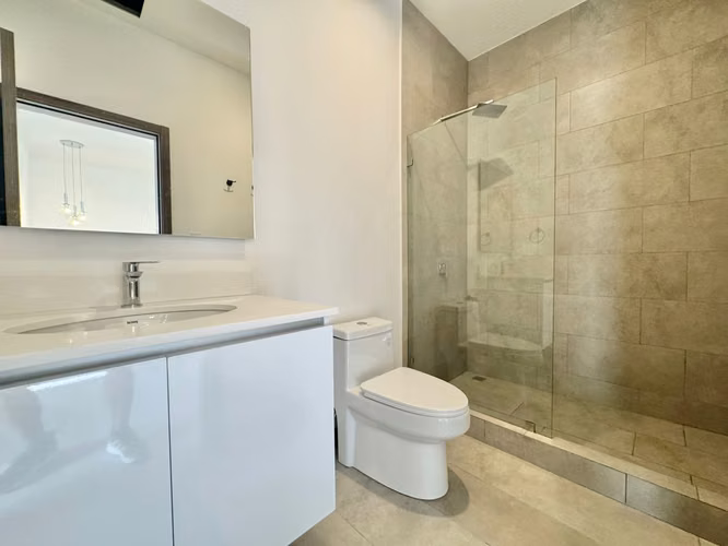 Condominio tres dormitorios en Santa Ana para estrenar - Imagen 11