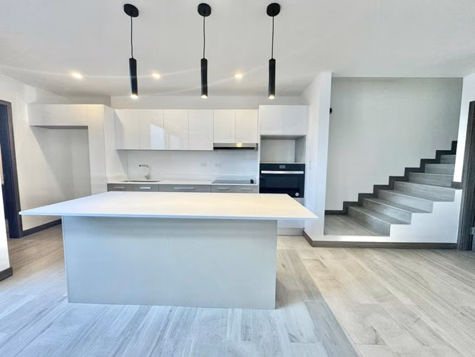 Condominio tres dormitorios en Santa Ana para estrenar - Imagen 3