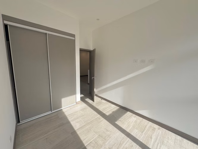 Condominio tres dormitorios en Santa Ana para estrenar - Imagen 13