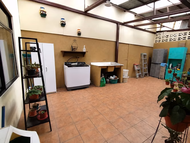 Se vende casa de una planta en Desamparados  - P.P - Imagen 11