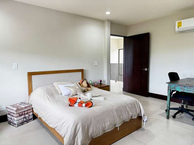 ALQUILER/ VENTA DE CASA EN SANTA ANA* - Imagen 10