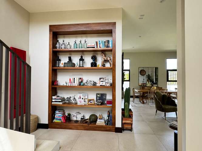ALQUILER/ VENTA DE CASA EN SANTA ANA* - Imagen 5