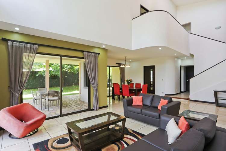 Exclusiva Casa en Venta en Condominio Hacienda Real, Piedades de Santa Ana - Imagen 15