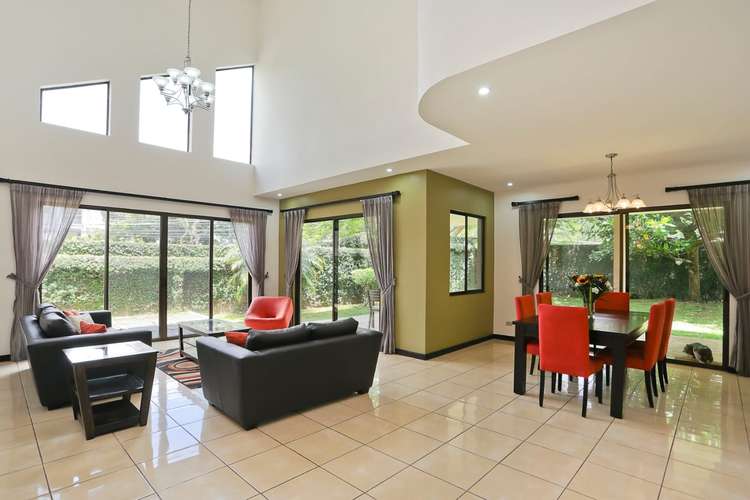 Exclusiva Casa en Venta en Condominio Hacienda Real, Piedades de Santa Ana - Imagen 4