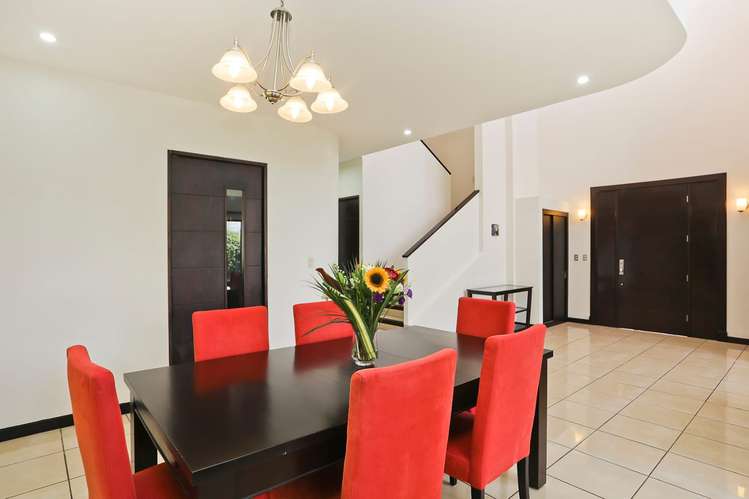 Exclusiva Casa en Venta en Condominio Hacienda Real, Piedades de Santa Ana - Imagen 7