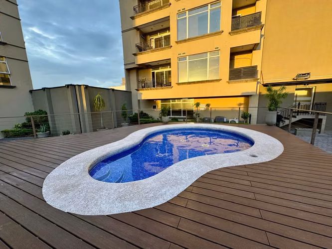Se Vende Elegante Apartamento en La Sabana - Imagen 18