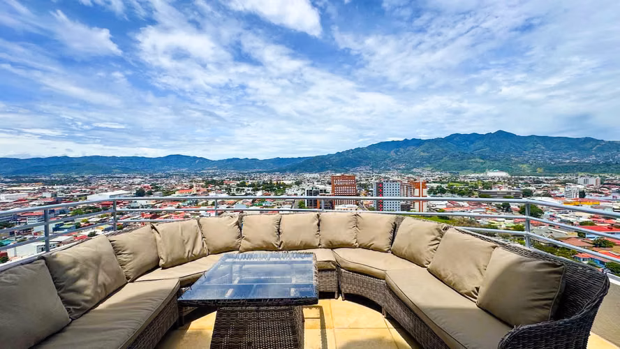 Se vende Penthouse en Paseo Colón con increíbles vistas (AD).