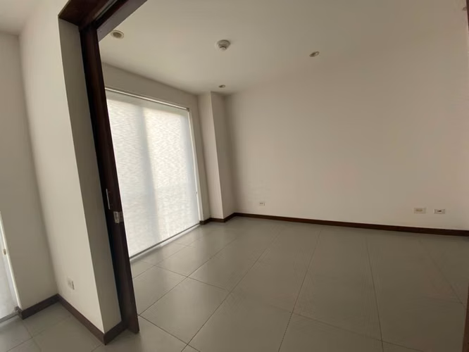 Apartamento en distrito 4