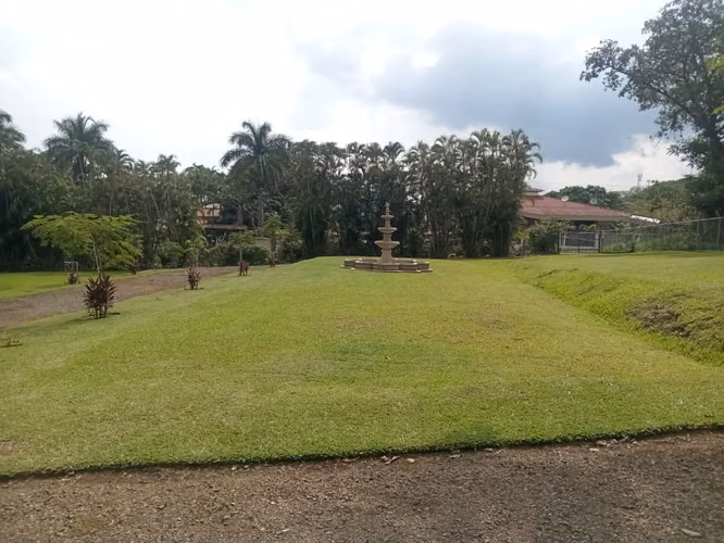QUINTA a la venta La garita 5596M2 con casa